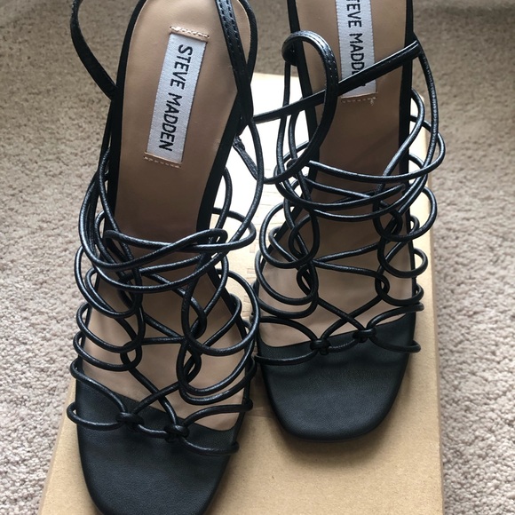 Steve Madden Bambi Black Strappy Sandals - Picture 6 of 7